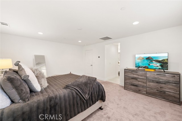 Detail Gallery Image 21 of 37 For 7056 Stratus, Corona,  CA 92880 - 4 Beds | 3 Baths