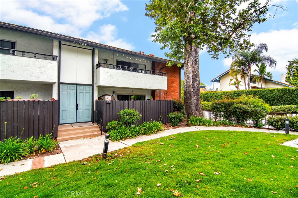 31584 Agoura, Unit #6 Road #6