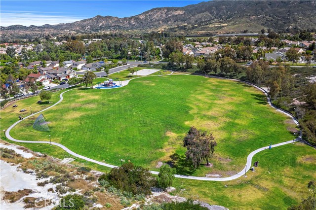 Detail Gallery Image 34 of 50 For 32163 Fall River Rd, Rancho Santa Margarita,  CA 92679 - 5 Beds | 3 Baths
