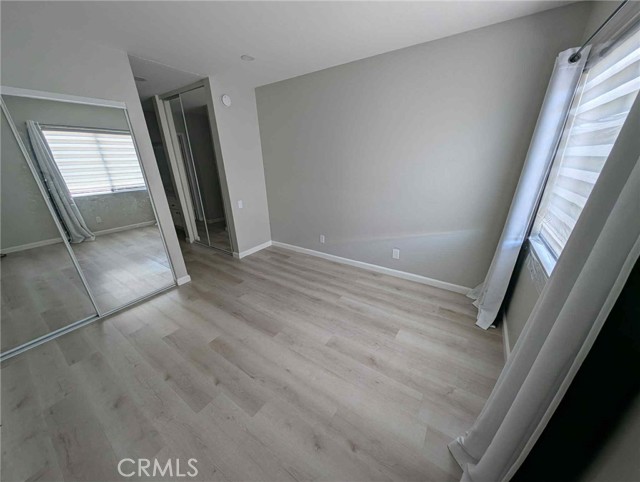 Detail Gallery Image 13 of 15 For 5460 White Oak Avenue #302, Encino,  CA 91316 - 2 Beds | 2 Baths