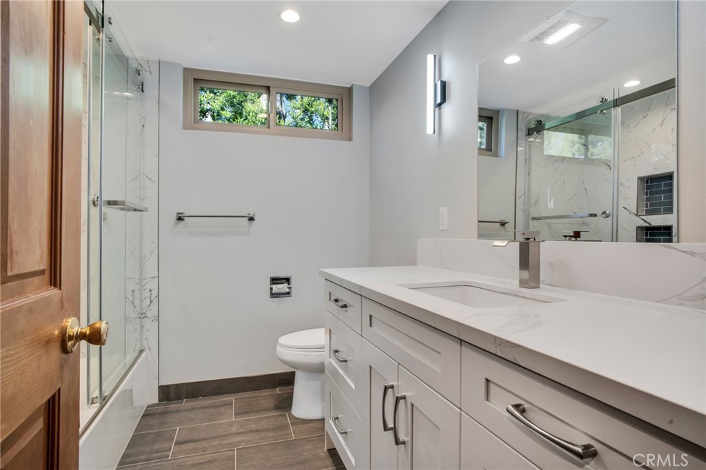 15470 LongbowSherman Oaks img 27