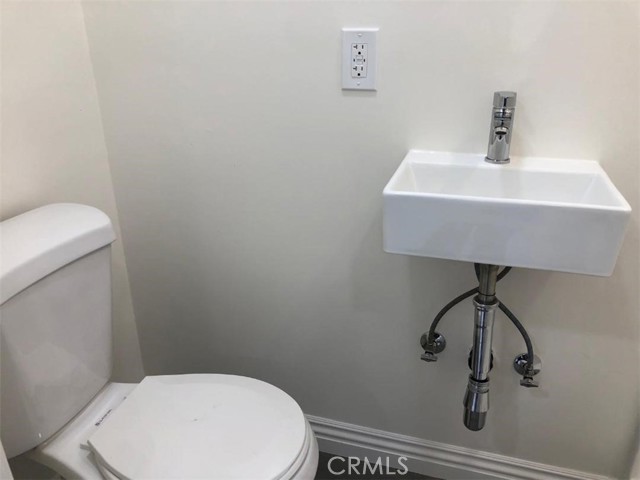 Detail Gallery Image 17 of 21 For 6563 Kansas Ave, Los Angeles,  CA 90044 - 2 Beds | 1 Baths