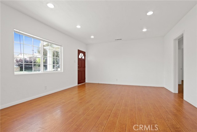 2563 W Carson Street, Torrance CA: https://media.crmls.org/medias/45bd80a5-e70c-419a-95fe-de201142fb45.jpg