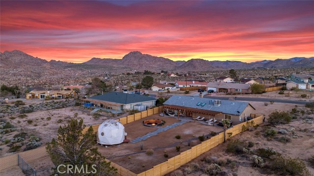 Detail Gallery Image 2 of 23 For 61756 Onaga Trl, Joshua Tree,  CA 92252 - 3 Beds | 2 Baths