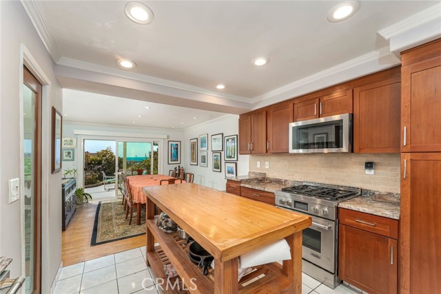 Detail Gallery Image 17 of 51 For 4201 Calle Juno, San Clemente,  CA 92673 - 4 Beds | 3/1 Baths