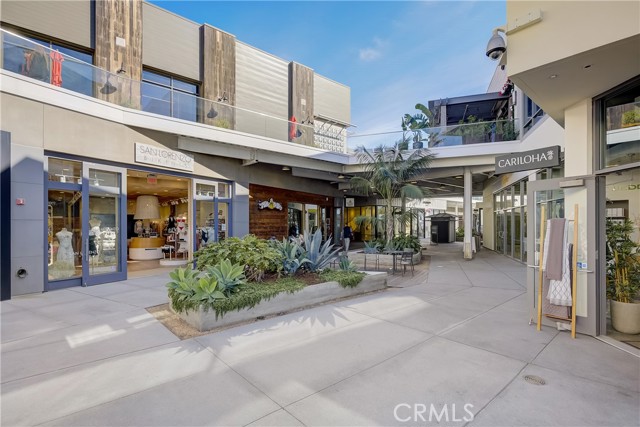 Detail Gallery Image 42 of 46 For 16562 Regina #4,  Huntington Beach,  CA 92649 - 2 Beds | 1 Baths