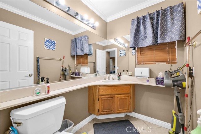 12284 Sandy Creek, Riverside CA: https://media.crmls.org/medias/45bf6a54-5b4a-4733-9c6d-b7659e824f0b.jpg