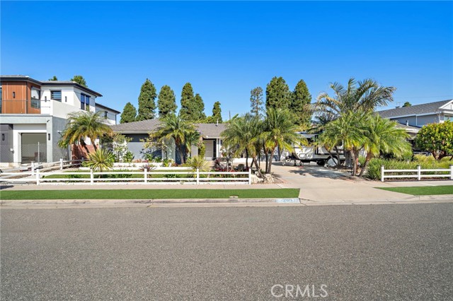 Detail Gallery Image 44 of 44 For 17075 Buttonwood St, Fountain Valley,  CA 92708 - 3 Beds | 3/1 Baths