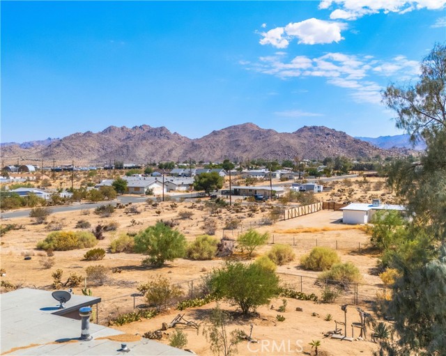 Detail Gallery Image 28 of 38 For 61961 Aster Pl, Joshua Tree,  CA 92252 - 2 Beds | 1 Baths