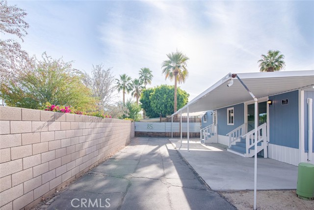 Detail Gallery Image 5 of 23 For 73 Alesandro a,  Palm Springs,  CA 92264 - 1 Beds | 1 Baths