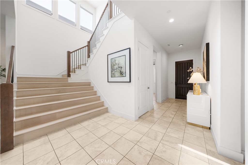 MLS #OC25251209 image #25