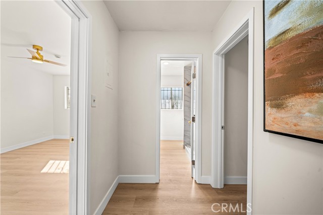 127 North Eucalyptus Avenue, 4 photo 18