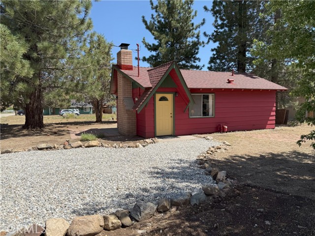 Detail Gallery Image 5 of 25 For 936 Pinon Ln, Big Bear City,  CA 92314 - 1 Beds | 1 Baths