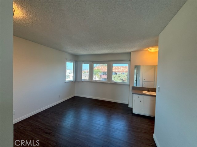 Detail Gallery Image 13 of 21 For 3710 Garnet St #202,  Torrance,  CA 90503 - 1 Beds | 1 Baths