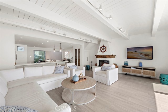 Detail Gallery Image 22 of 67 For 11770 Pacific Coast #N,  Malibu,  CA 90265 - 3 Beds | 3/1 Baths