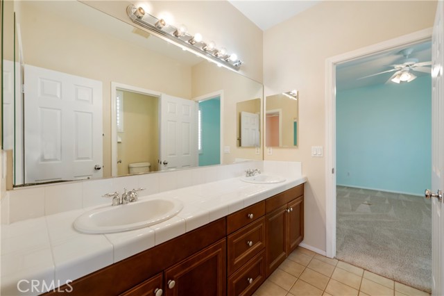 Detail Gallery Image 50 of 68 For 22229 Evening Star Ct, Saugus,  CA 91390 - 6 Beds | 5 Baths