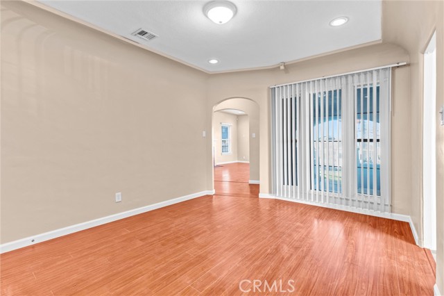 Detail Gallery Image 12 of 32 For 9807 S Denker, Los Angeles,  CA 90047 - 3 Beds | 2 Baths