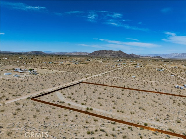 Image 5 of 27 For 425 Gerber Avenue