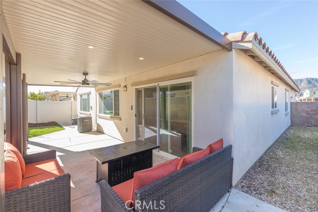 Detail Gallery Image 19 of 36 For 29102 Larch, Lake Elsinore,  CA 92530 - 3 Beds | 2 Baths