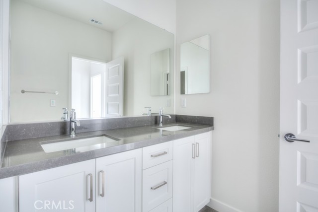 Detail Gallery Image 19 of 44 For 4076 E Lily Paseo #112,  Ontario,  CA 91761 - 3 Beds | 2/1 Baths