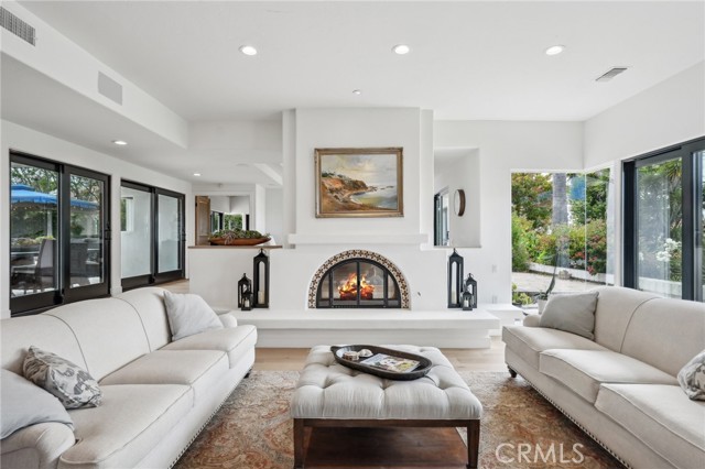 2718 Via Victoria, Palos Verdes Estates CA: https://media.crmls.org/medias/45c661ac-e530-49ba-b30c-1d6a7a6b9681.jpg