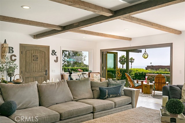 228 Ledroit Street, Laguna Beach CA: https://media.crmls.org/medias/45c8466b-34be-43fa-b1ce-fe74579d14af.jpg