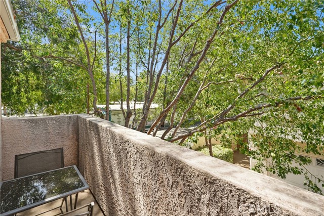 Detail Gallery Image 24 of 46 For 9400 1/2 Noble Ave, North Hills,  CA 91343 - 4 Beds | 3 Baths