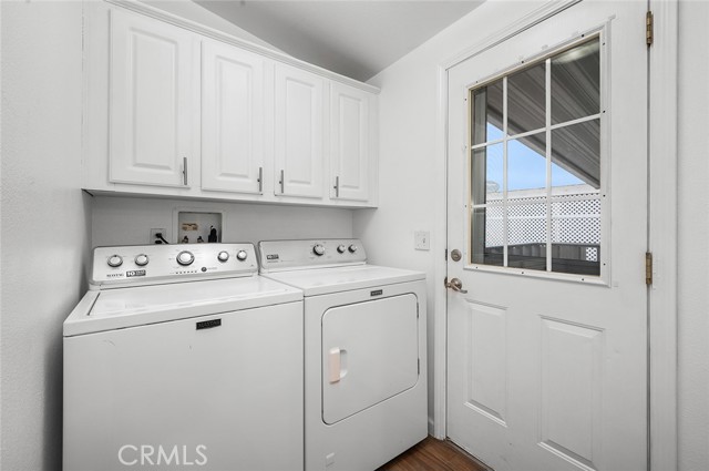 9850 Garfield, Huntington Beach CA: https://media.crmls.org/medias/45c9a92b-d17b-4515-bcb7-596ce56a4683.jpg