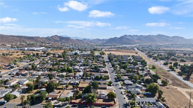 Detail Gallery Image 29 of 30 For 961 Park Way, Lake Elsinore,  CA 92530 - 3 Beds | 1 Baths