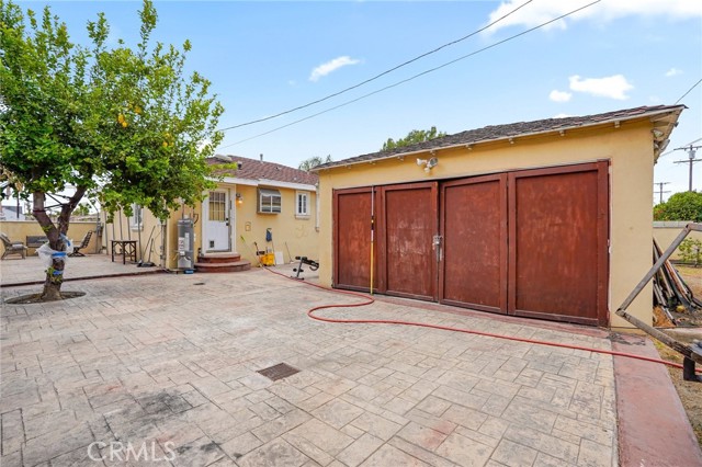 Detail Gallery Image 16 of 20 For 6355 Peach Ave, Van Nuys,  CA 91411 - 3 Beds | 1 Baths
