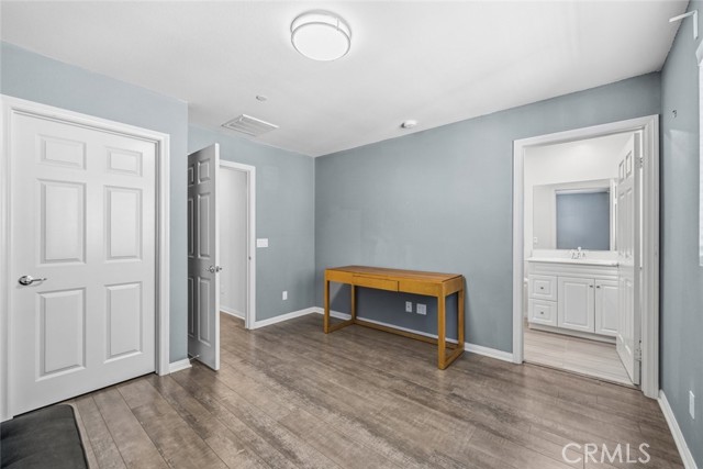 Detail Gallery Image 38 of 47 For 7214 N Chestnut, Van Nuys,  CA 91405 - 2 Beds | 3 Baths