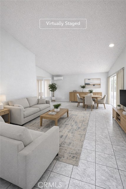 Detail Gallery Image 12 of 33 For 7900 Pinyon Ave, Fontana,  CA 92336 - 4 Beds | 2 Baths