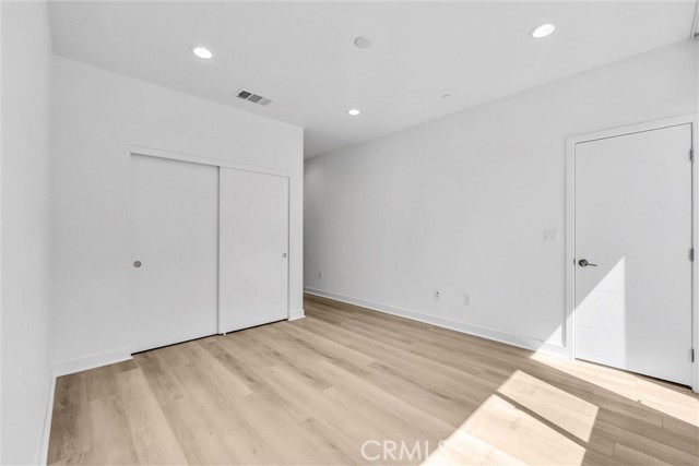 Detail Gallery Image 24 of 29 For 359 E Broadway, Long Beach,  CA 90802 - 2 Beds | 2/1 Baths