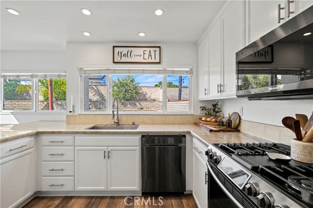Image 10 of 42 For 27724 Crookshank Drive