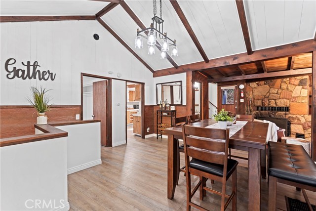 407 Dart Canyon Road, Crestline CA: https://media.crmls.org/medias/45cc0dba-2cd8-4cbb-b6eb-a2122d7d7d0c.jpg
