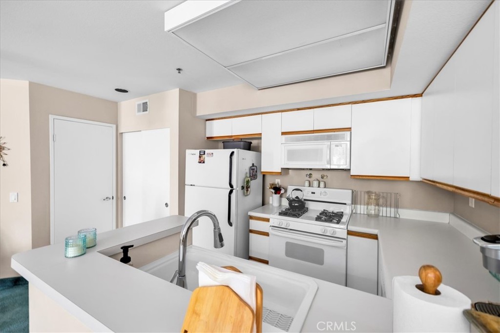 MLS #OC25266697 image #16