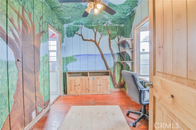 717 Ultimo Avenue, Long Beach CA: https://media.crmls.org/medias/45ccbc51-9140-48b8-80ff-8a3851432227.jpg
