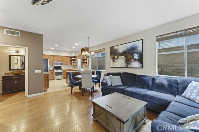 6724 Cowboy Street photo 6