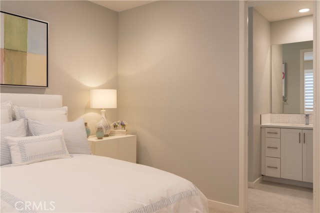 Detail Gallery Image 20 of 31 For 6509 Canyon Oaks Drive, Simi Valley,  CA 93063 - 5 Beds | 5/1 Baths