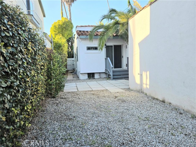 Detail Gallery Image 16 of 20 For 908 Victoria Ave, Venice,  CA 90291 - 1 Beds | 1 Baths