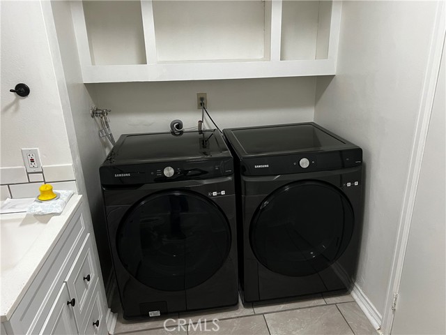 Detail Gallery Image 6 of 14 For 18197 Sundowner Way #812,  Canyon Country,  CA 91387 - 3 Beds | 2 Baths