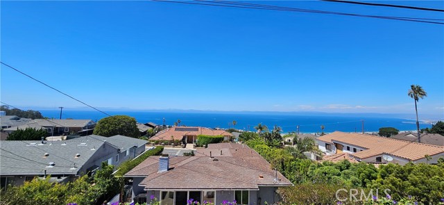 417 Via La Soledad, Redondo Beach CA: https://media.crmls.org/medias/45cee4bb-fcb8-4e05-9d58-d3e98b9f0de3.jpg