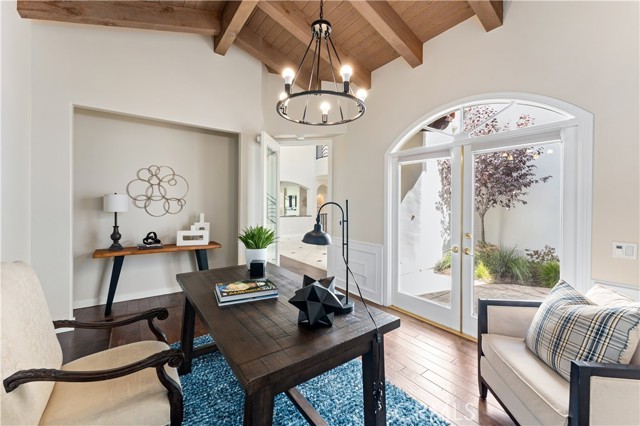 30781 Via Conquista, San Juan Capistrano CA: https://media.crmls.org/medias/45cfba2e-8739-4f29-a65e-ccd86e9f390c.jpg