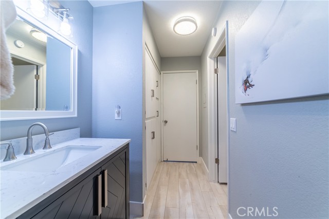 Detail Gallery Image 12 of 29 For 895 Canyon Bld #22,  Mammoth Lakes,  CA 93546 - 2 Beds | 2 Baths