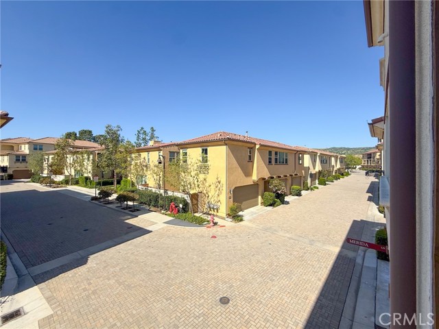 Detail Gallery Image 28 of 43 For 444 Maravilla Ln, Brea,  CA 92823 - 2 Beds | 2 Baths