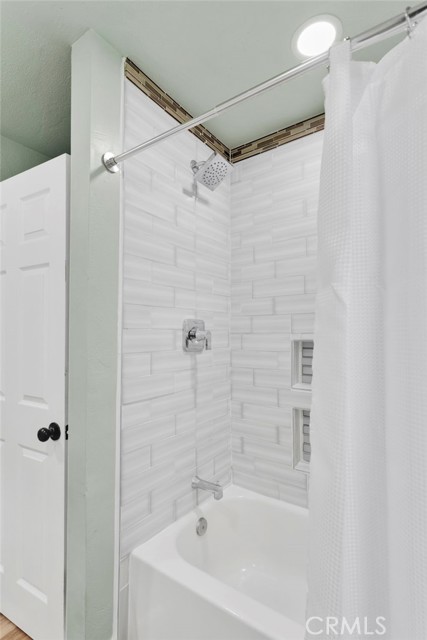 Detail Gallery Image 37 of 52 For 19140 Lenca Rd, Apple Valley,  CA 92307 - 3 Beds | 2 Baths