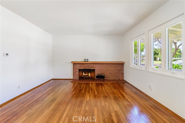 Image 6 of 36 For 2360 Fanwood Avenue