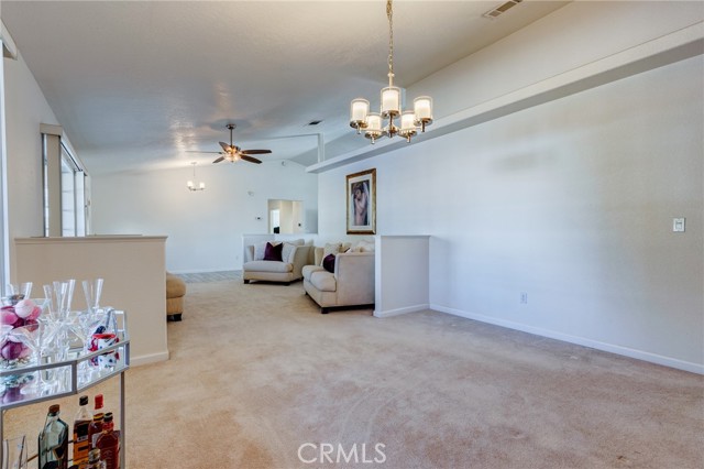 Detail Gallery Image 20 of 42 For 19783 Lara Ln, Apple Valley,  CA 92308 - 4 Beds | 3 Baths