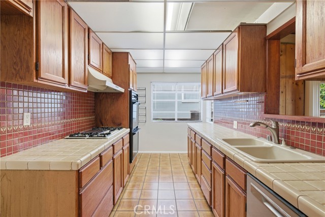 Detail Gallery Image 5 of 30 For 16753 Magnolia, Encino,  CA 91436 - 3 Beds | 2 Baths