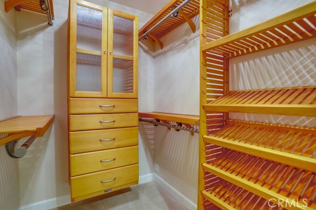 Walk-in closet